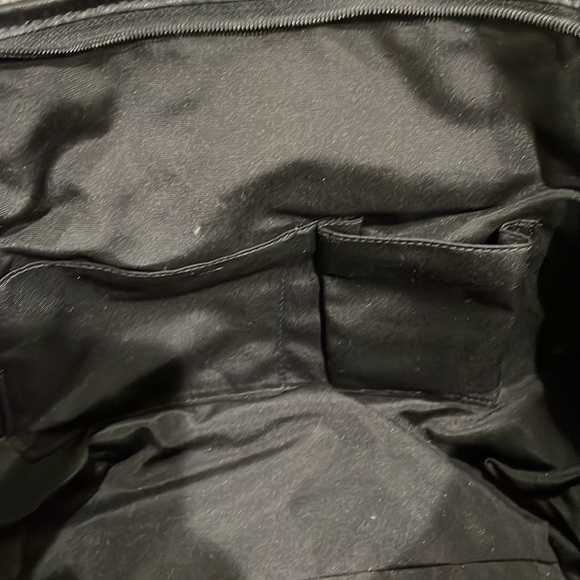 COACH Signature handbag - Picture 7 of 8